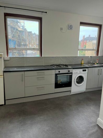 1 Bedroom Flat To Rent In Gillespie Rd, Highbury, N5