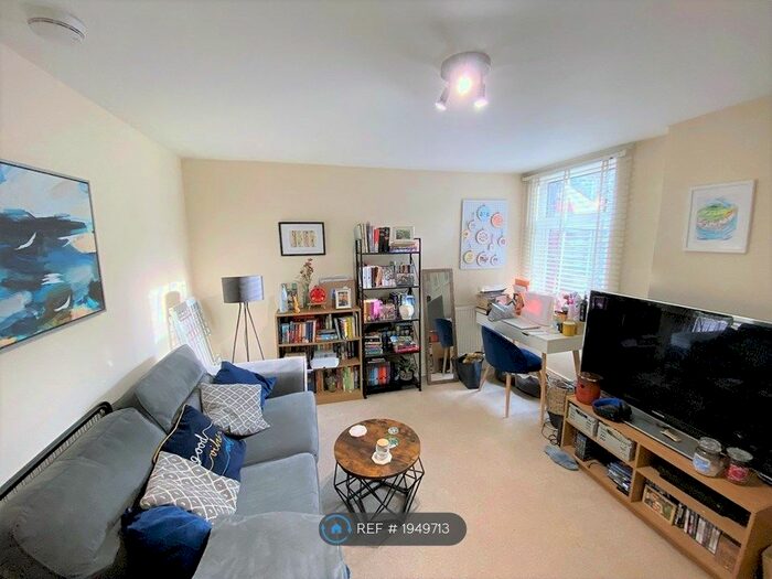 1 Bedroom Flat To Rent In Rupert Road, Guildford, GU2