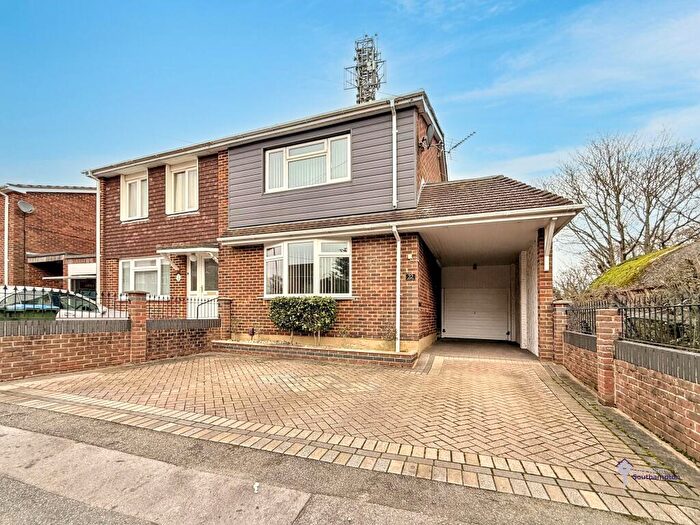 2 Bedroom Semi Detached House For Sale In Southampton, SO18