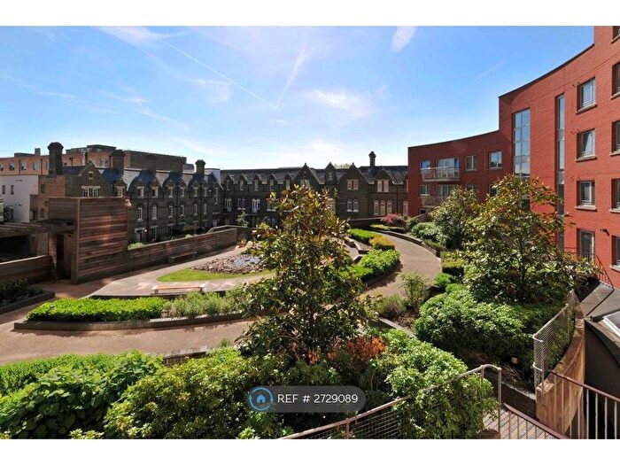 1 Bedroom Flat To Rent In Garand Court, London, N7