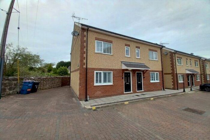 3 Bedroom Semi-Detached House To Rent In Glan Nodwydd, Pentraeth, LL75
