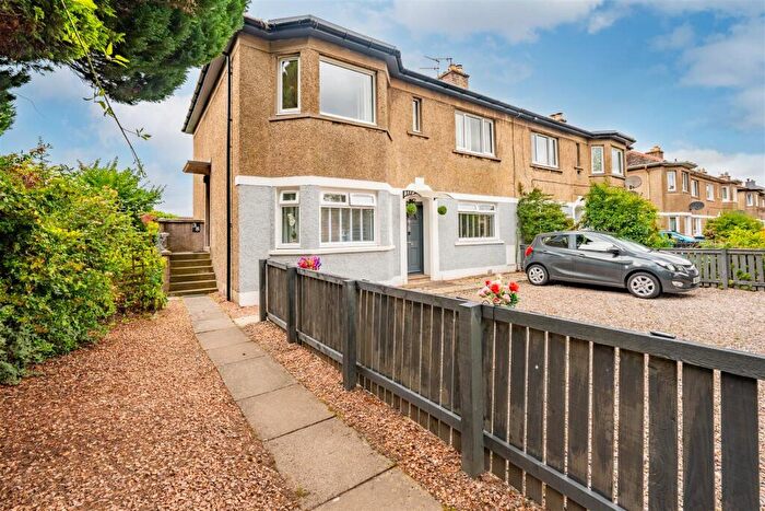 2 Bedroom Flat For Sale In Carnegie Place, Perth, PH1