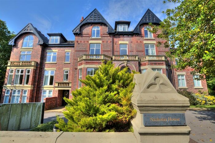 2 Bedroom Flat To Rent In Merrilocks Road, Blundellsands, Liverpool, L23