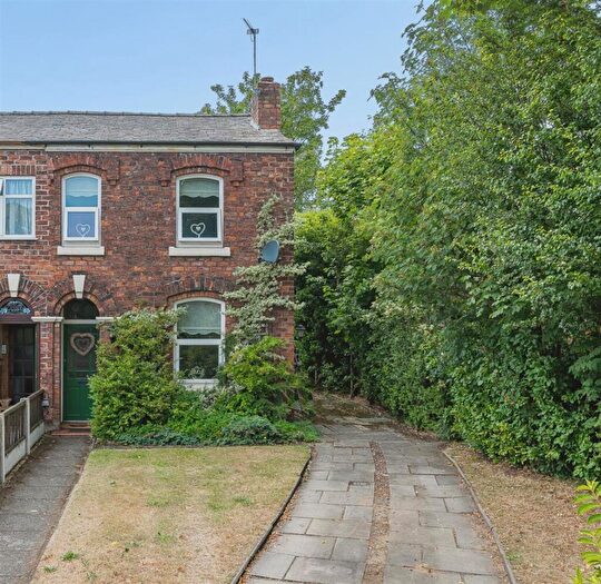 2 Bedroom Semi-Detached House For Sale In Norwood Road, Southport, PR8