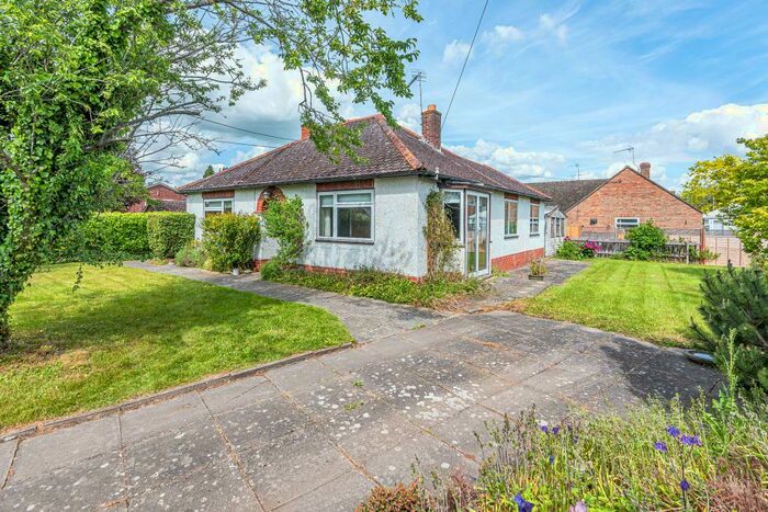 3 Bedroom Detached Bungalow To Rent In East Hagbourne, Oxfordshire, OX11