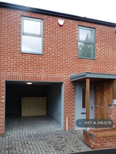 3 Bedroom End Of Terrace House To Rent In Commonside, Sheffield, S10