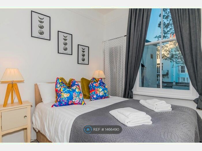 1 Bedroom Flat To Rent In Burlington Street, Brighton, BN2