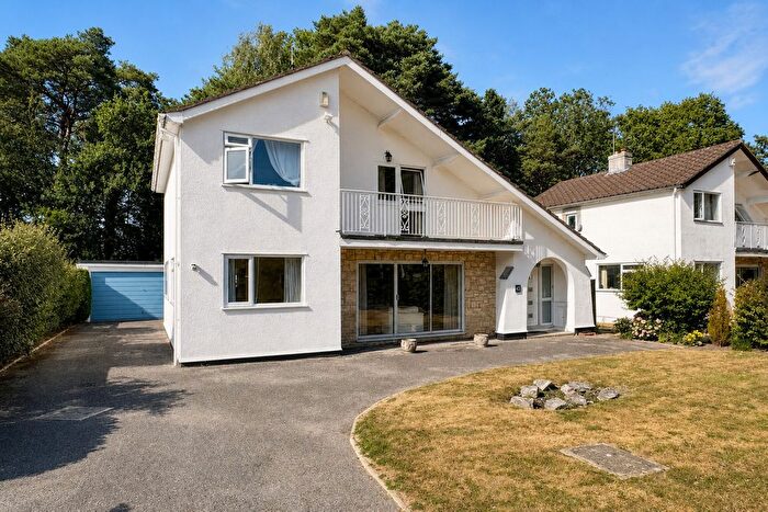 3 Bedroom Detached House For Sale In Hazel Drive, Ferndown, BH22
