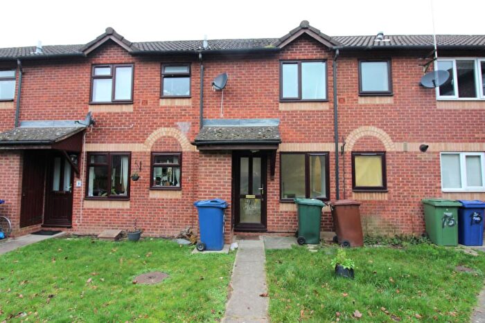 1 Bedroom Terraced House To Rent In Ivatt Walk, Banbury, OX16