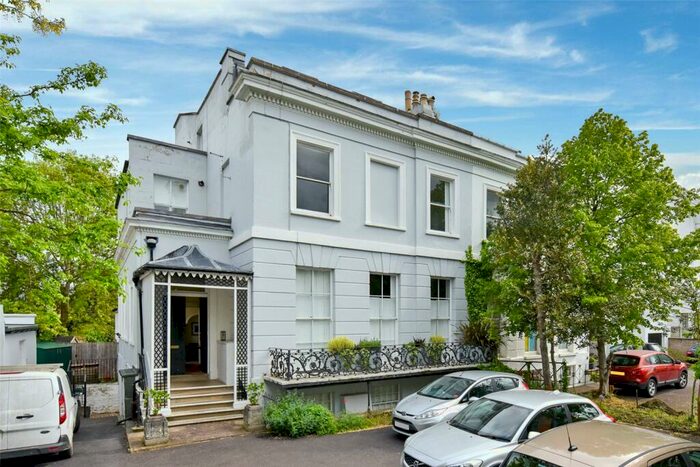 1 Bedroom Apartment To Rent In Lansdown Road, Cheltenham, Gloucestershire, GL51