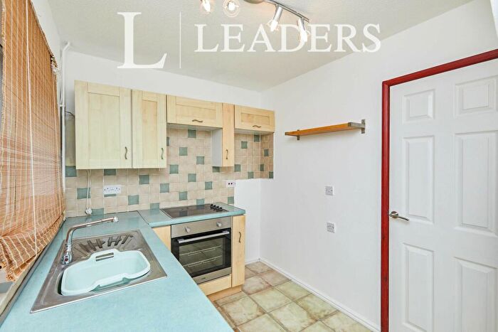 1 Bedroom Town House To Rent In Tregony Way, Stenson Fields, DE24