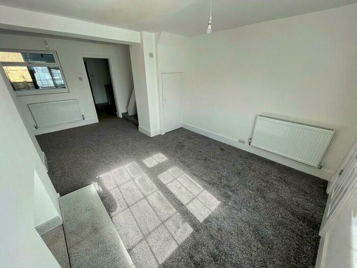 2 Bedroom Terraced House To Rent In Middlewich Road, Winsford, Cheshire