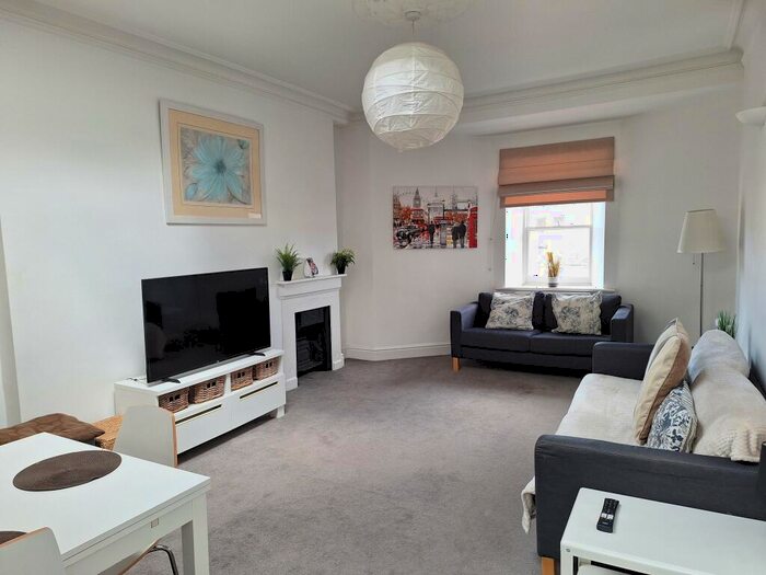 3 Bedroom Flat To Rent In Manilla Road, Clifton, Bristol, BS8