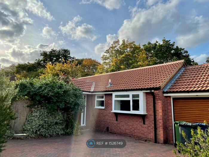2 Bedroom Bungalow To Rent In Chestnut Rise, Bar Hill, Cambridge, CB23