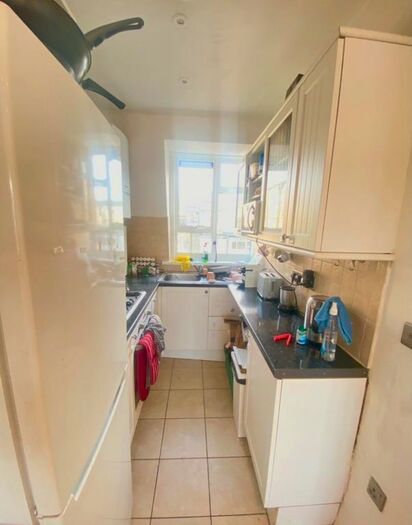 3 Bedroom Flat To Rent In Tyndale Mansions, Upper Street, Highbury &amp; Islington, United Kingdom, N1