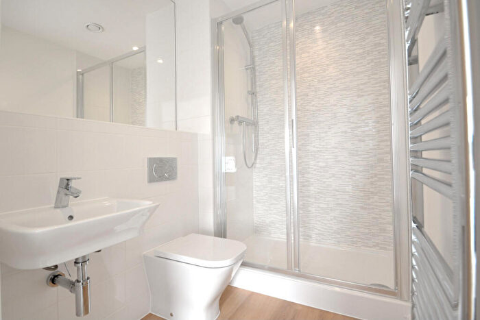 2 Bedroom Apartment To Rent In Ringers Road, Bromley, BR1