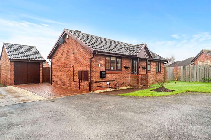 2 Bedroom Bungalow For Sale In Went Fold, Pontefract, WF8