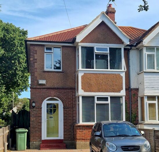 3 Bedroom Semi-Detached House To Rent In Wrestwood Road, Bexhill On Sea, TN40