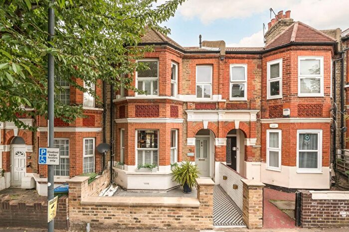 4 Bedroom Terraced House For Sale In Isla Road, Woolwich, SE18