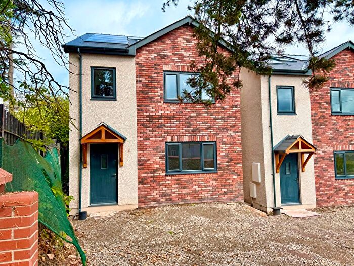 4 Bedroom Detached House For Sale In Five Locks Road, Pontnewydd, Cwmbran, NP44