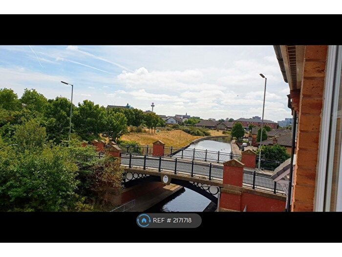 2 Bedroom Flat To Rent In Lockfields View, Liverpool, L3
