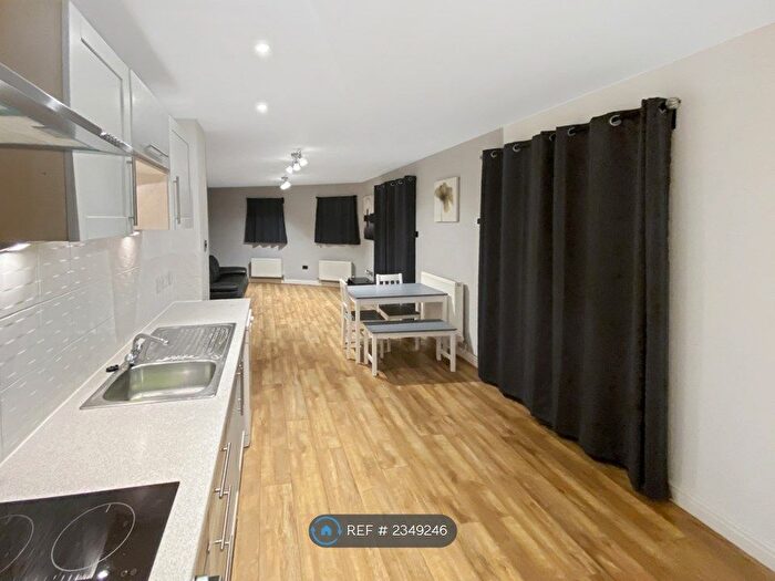 2 Bedroom Flat To Rent In Friars Road, Coventry, CV1