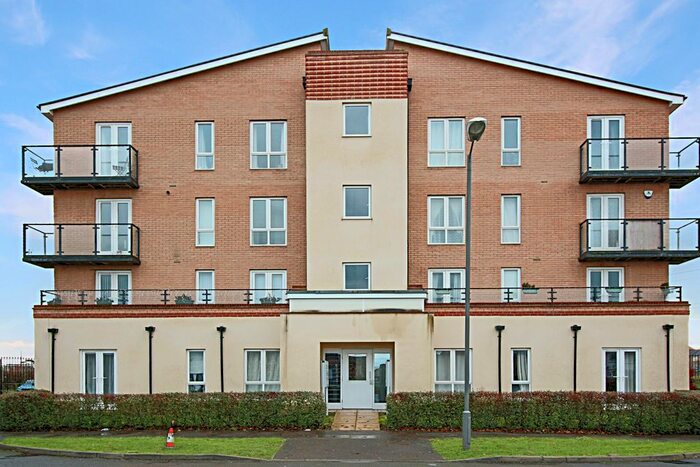 2 Bedroom Flat To Rent In Nicholas Charles Crescent, Aylesbury, Buckinghamshire, HP18