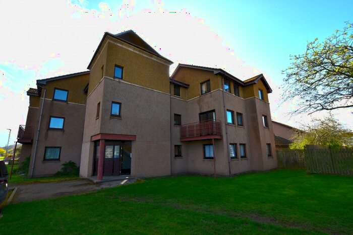 2 Bedroom Flat To Rent In Blaven Court, Forres, IV36