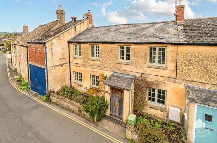 2 Bedroom Cottage For Sale In Chandos Street, Winchcombe, Cheltenham, GL54