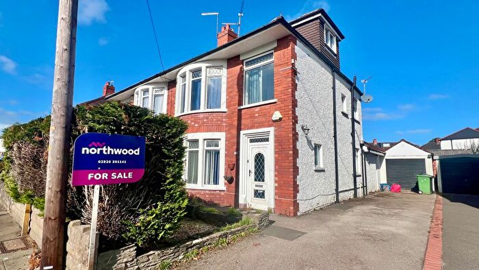 4 Bedroom Semi-detached House For Sale In Heol Y Efail, Rhiwbina, Cardiff, CF14