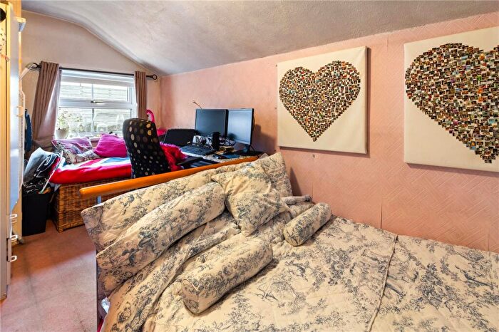 3 Bedroom Terraced House For Sale In Willingham Street, Grimsby, N E Lincs, DN32