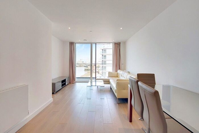 1 Bedroom Flat To Rent In River Gardens Walk, London, SE10