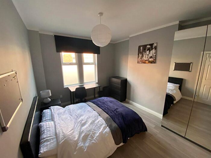 4 Bedroom Terraced House To Rent In Students / - Stanley Street, DE22