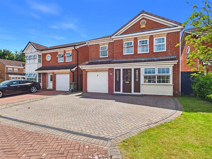 4 Bedroom Detached House For Sale In Brendon Grove, Ingleby Barwick, TS17