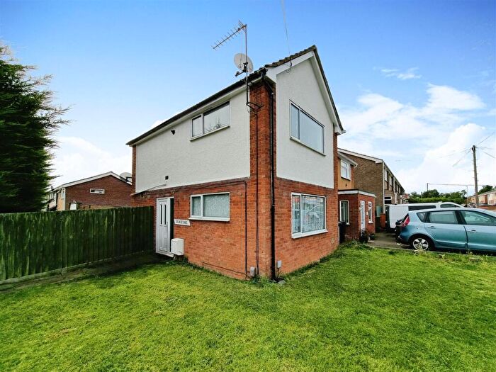 2 Bedroom Terraced House To Rent In Blackfriars, Rushden, Northants, NN10