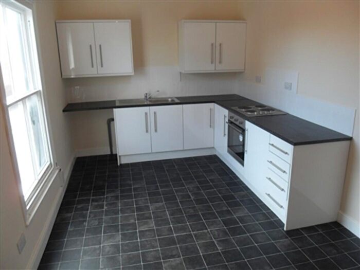 2 Bedroom Flat To Rent In Flat A, Prestongate, Hessle, HU13