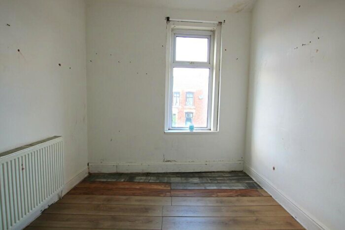 3 Bedroom Terraced House For Sale In Redlam, Redlam, Blackburn, BB2