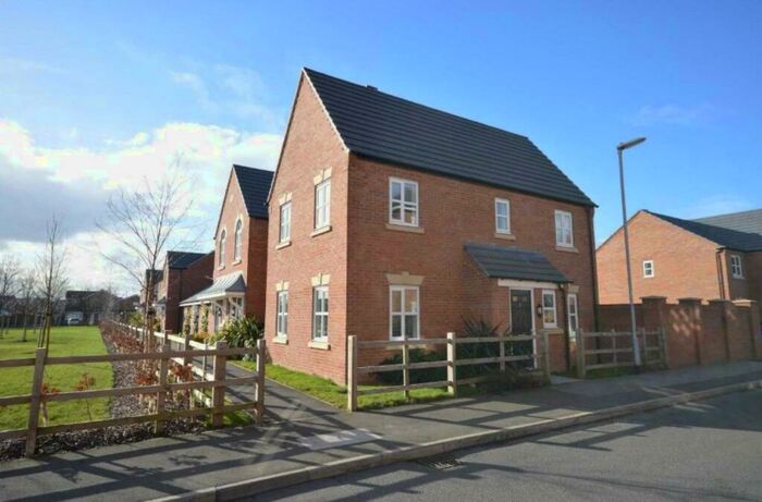 3 Bedroom Detached House To Rent In Blakeholme Court, Burton Upon Trent, DE14