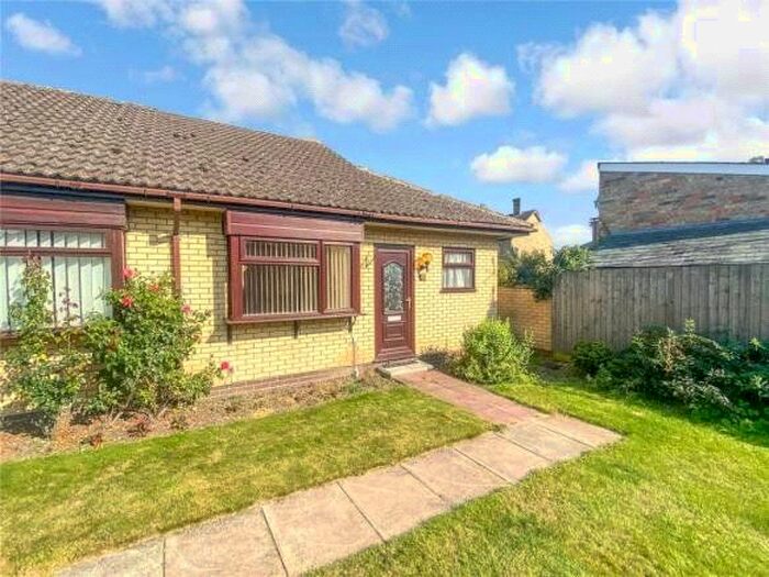 2 Bedroom Bungalow To Rent In Vinery Court, Ramsey, Huntingdon, Cambridgeshire, PE26