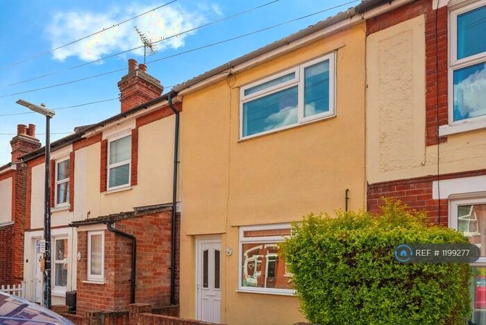 2 Bedroom Terraced House To Rent In Lisle Road, Colchester, CO2