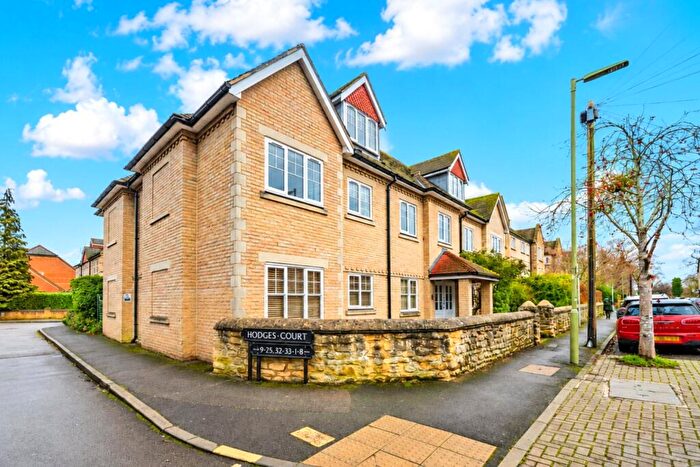 1 Bedroom Apartment For Sale In Hodges Court, Grandpont, Oxford, OX1