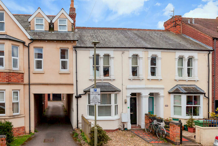 1 Bedroom Apartment To Rent In Fairacres Road, Oxford, OX4