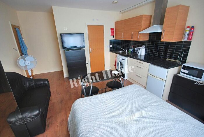 1 Bedroom Studio To Rent In Ealing Road, Wembley, HA0