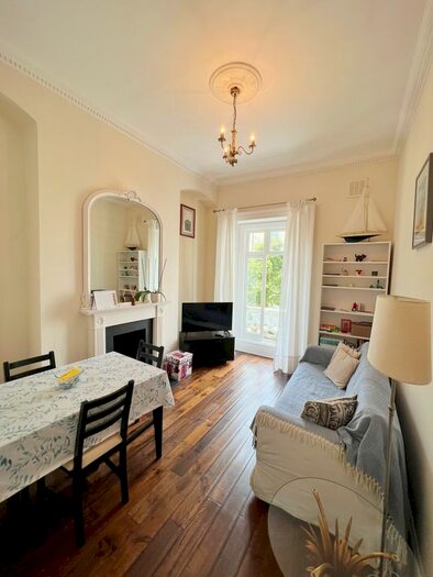 2 Bedroom Flat To Rent In Denbigh Street, London, SW1V