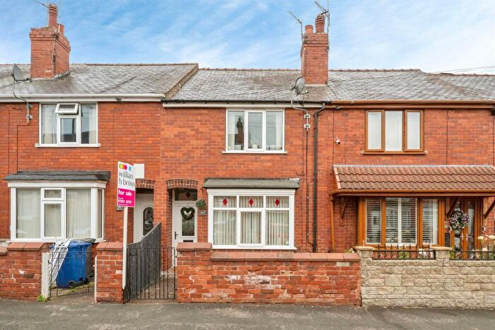 2 Bedroom Terraced House For Sale In Cecil Avenue, Warmsworth, Doncaster, DN4