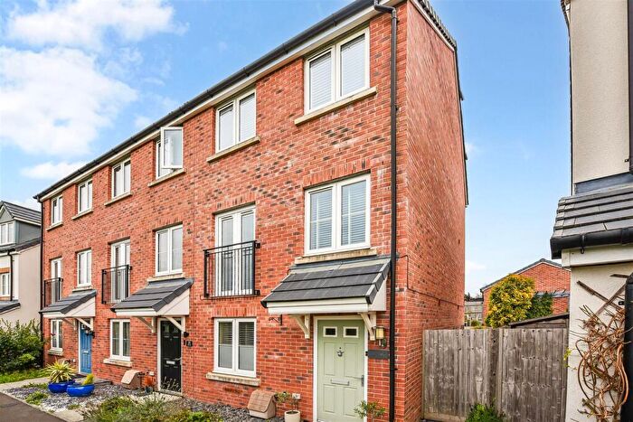 3 Bedroom Town House For Sale In Foal Close, Andover, SP11