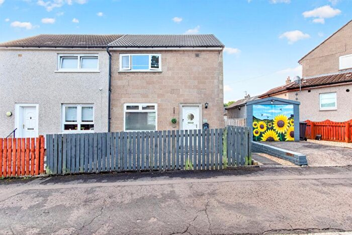 2 Bedroom Semi-Detached House For Sale In Faskin Road, Glasgow, G53