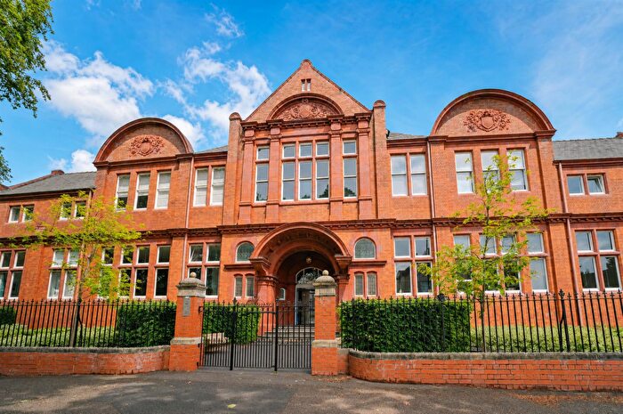 3 Bedroom Apartment For Sale In The Old Library, Leamington Spa, CV31