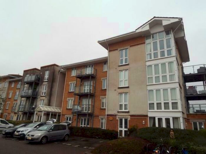 2 Bedroom Flat To Rent In Hawkeswood Road, Southampton, SO18