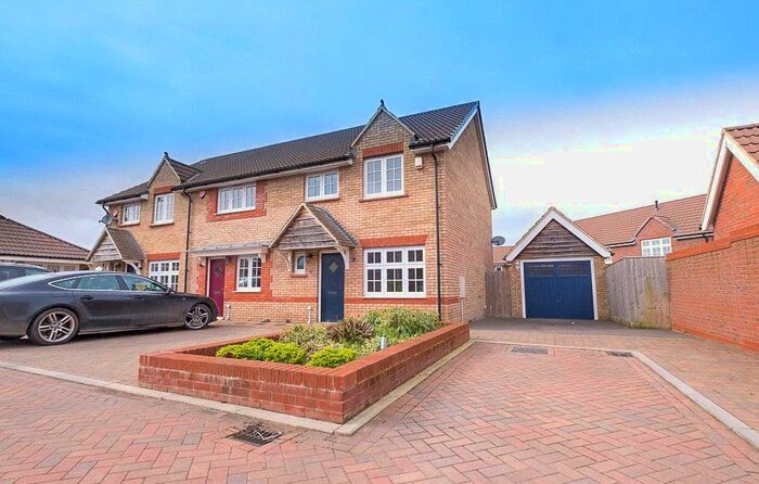 3 Bedroom End Of Terrace House To Rent In Danby Street, Bristol, Bristol, City Of, BS16